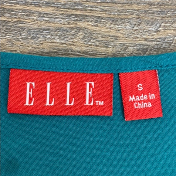 Elle Teal Ruffle front Racerback tank Small - Picture 5 of 9